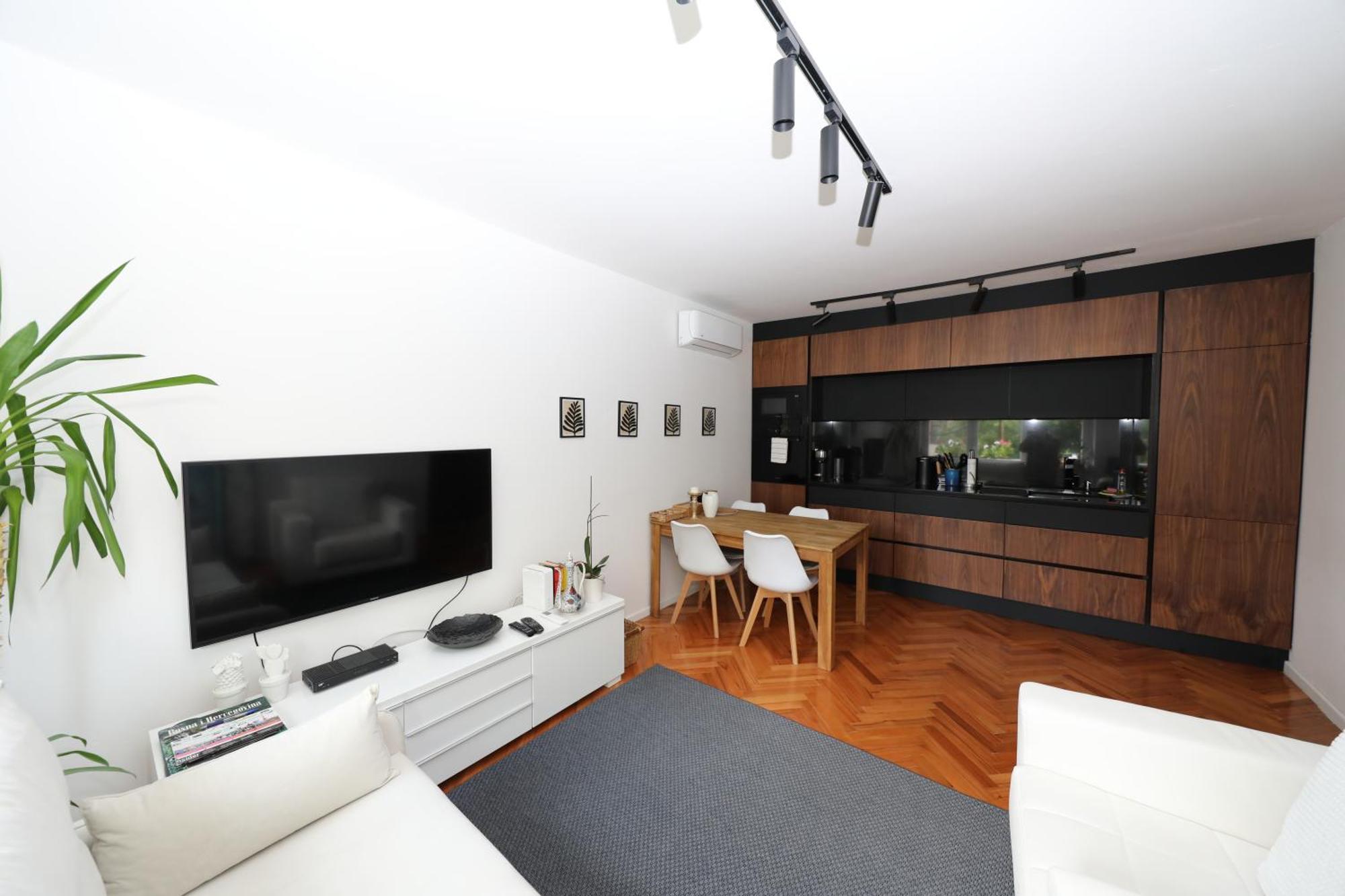 Luksuzni Stan U Starom Gradu Apartment *
